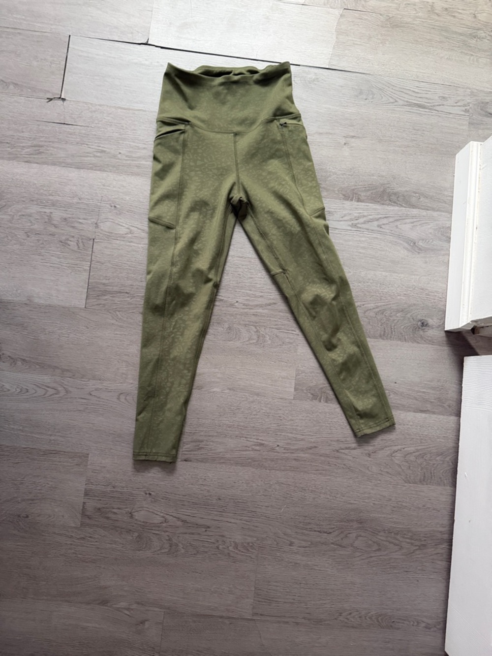 High-Waist Olive Green Active Leggings